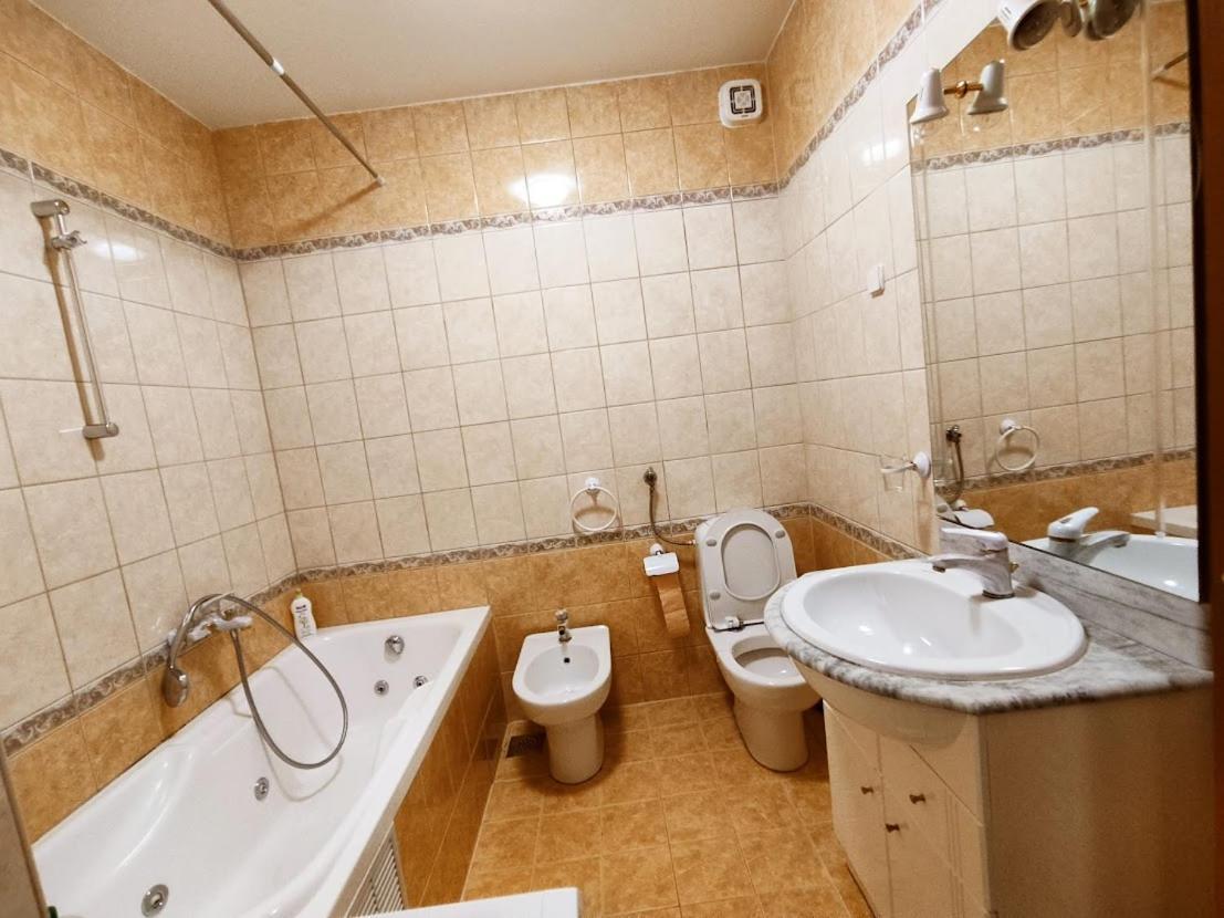 "Idea" Room With Free Parking Split Exterior foto