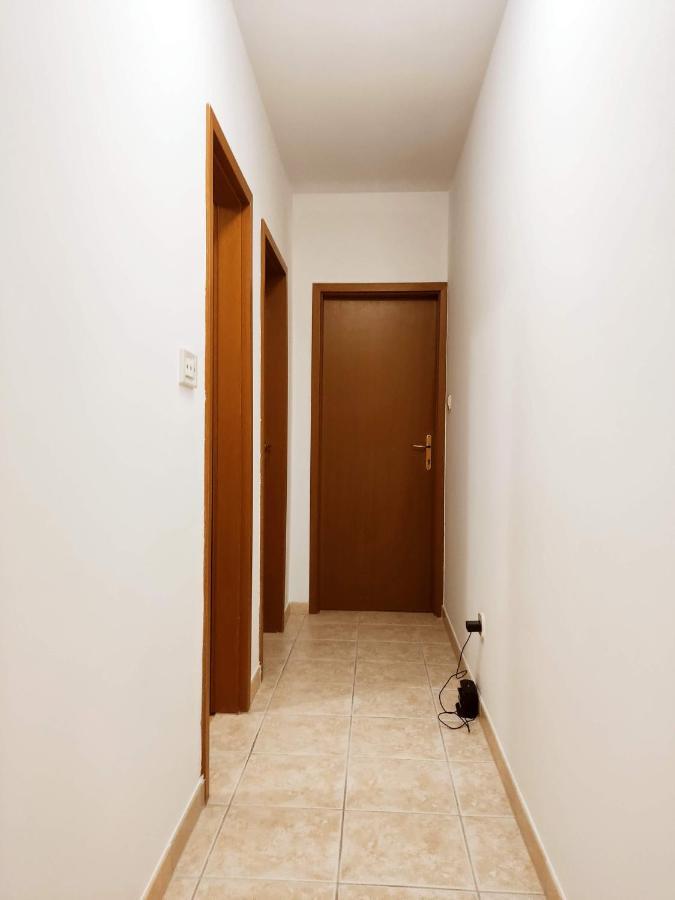 "Idea" Room With Free Parking Split Exterior foto